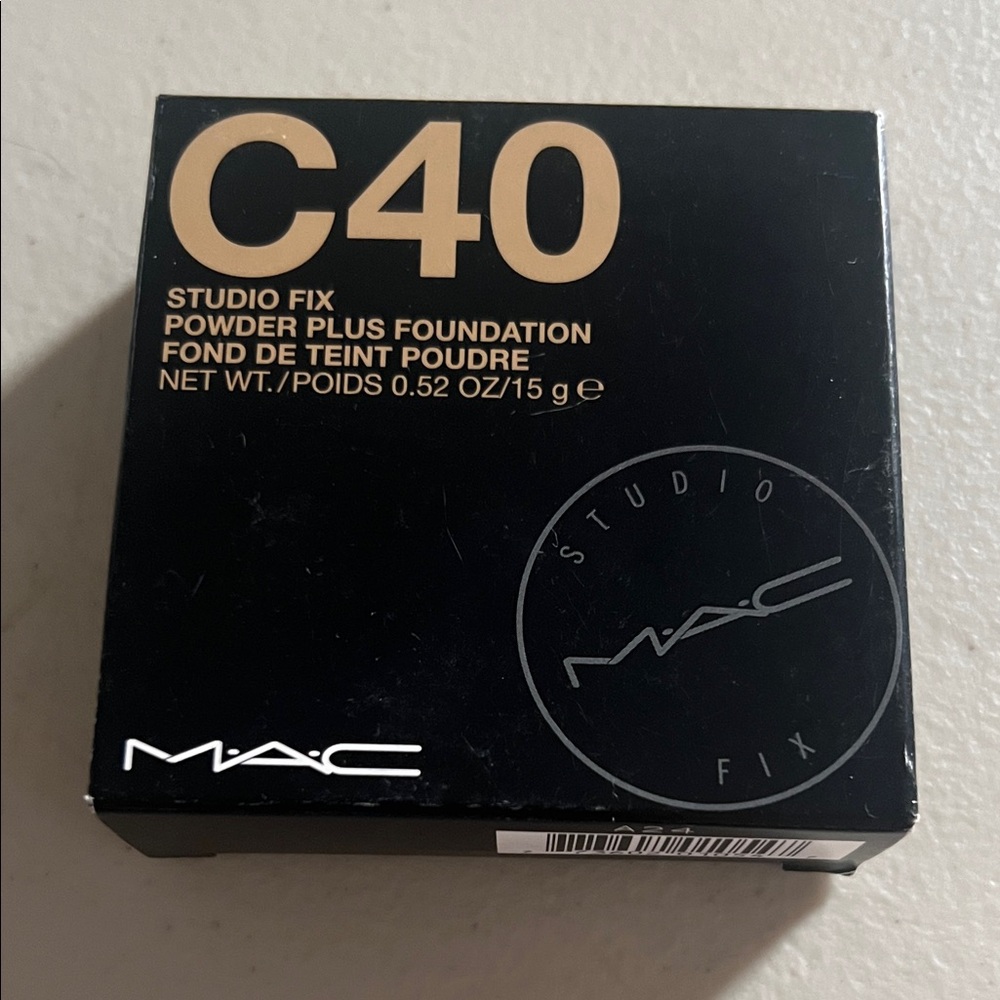 MAC Cosmetics Studio Fix Powder Plus Foundation - Shade C40 * Old Formula *